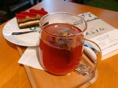 -西西弗书店&矢量咖啡(凯德晶萃广场店)