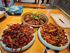 -满盆红龙虾(开发区店)