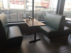 靠窗位-李先生牛肉面大王(太原南内环店)