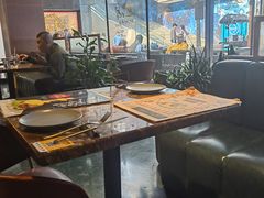 -Let'sBURGERplus·非常创意汉堡(三里屯店)