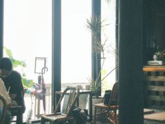 -Metal hands·铁手咖啡