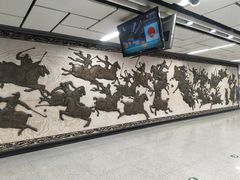 -体育场(地铁站)