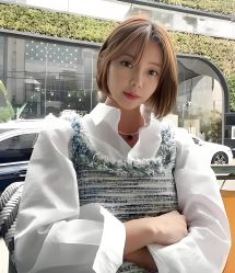 -米娜护肤造型