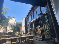 -Metal hands·铁手咖啡