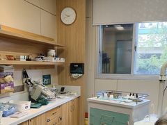 -上海仁爱医院口腔科 · 种植