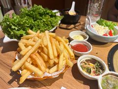 -炼火烤肉店