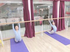 -百韵艺术少儿舞蹈培训学校(八方龙泊湾校区)