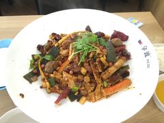 -拿渡·水煮鱼麻辣香锅(王府井奥莱·香江小镇店)