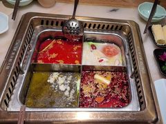 -巴渝瓦肆重庆鲜火锅(宝龙环湖店)