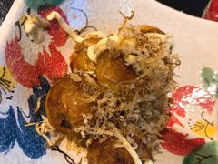 章鱼小丸子-虎焱炭火烧肉
