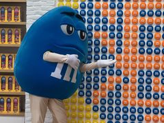 -m豆巧克力世界(上海世茂广场店)