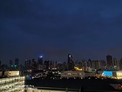 -青岛海尔洲际酒店