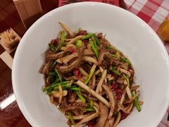 -新李记 · 口味菜馆(南郊公园店)