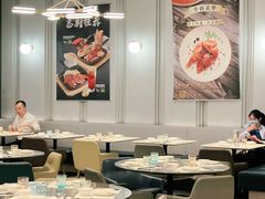 -港丽餐厅(高德置地店)