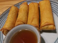 雪菜黄鱼春卷-南小蟹手工點心(三里屯店)