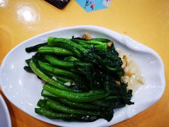 -鹏城人家海鲜酒家·23年老字号(较场尾店)