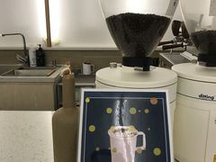 -Onirii Coffee(长乐路店)