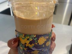 -库迪咖啡(兆丰广场店)