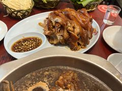 -聚首堂·特色小吃·肘子(什刹海德胜门店)