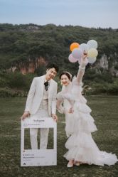 -苏菲亚婚纱摄影