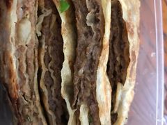 -溢心园香河肉饼总店