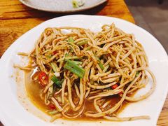-滇香肴·云南菜蒸汽石锅鱼(云南北路店)