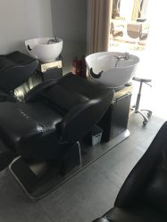 -In Style Hair Salon