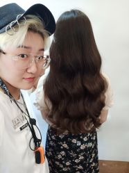 点击看大图 -容萨美业·美容美发