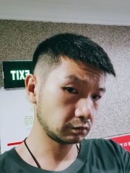 -镁连社·美联社