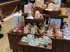 零售区-星巴克臻选(广州沙面店)