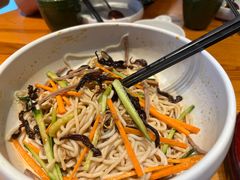 -云海肴·汽锅鸡·云南菜(天山百盛优客店)