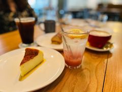 巴斯克蛋糕-UPPER KITCHEN(延安路店)
