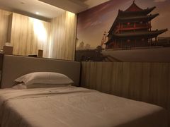 亚朵酒店(西安雁塔店)-西安大雁塔科技大学地铁站亚朵酒店