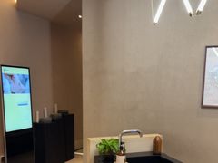 -灸春堂·艾灸·痛症·整脊连锁(之江银泰店)
