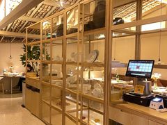 面包甜点陈列柜-ROIIN用心(杭州首店)