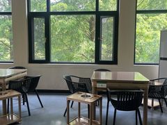 靠窗位-食膳公园包子铺(烈士公园店)