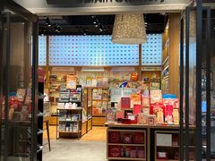 -百新书局(尚悦湾店)