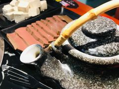 -六州府地锅鸡·农家菜·龙虾(未来科技城店)