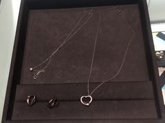 -Tiffany & Co.蒂芙尼
(广州太古汇店)