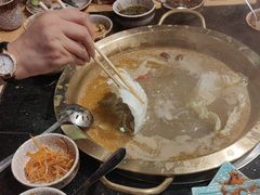 -顶顶汤火牛排火锅·经典铜锅涮肉
