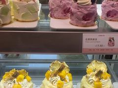-罗森尼娜(德思勤店)