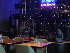 -MARU玛露音乐餐厅(大学路店)
