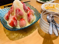 草莓沙冰-鼎泰丰(当代商城店)