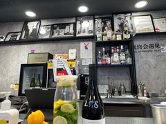 -LESCEDARS Brasserie Bistro香柏树