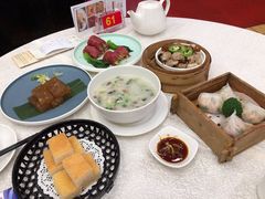 脆皮白糖伦教糕-龙的酒楼·手工早茶·顺德菜(近良路店)