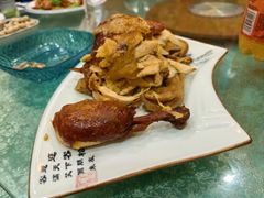 -鹤乡东北菜(崮山路店)