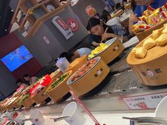 -龍歌自助小火锅(市北CBD万达店)