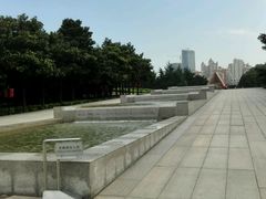 长绵无尽的哀思-喷泉-上海市龙华烈士陵园