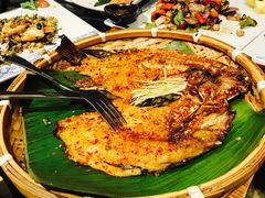 -云海肴·汽锅鸡·云南菜(天山百盛优客店)