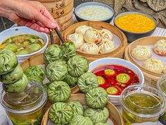 -李与白包子铺(桐梓林店)